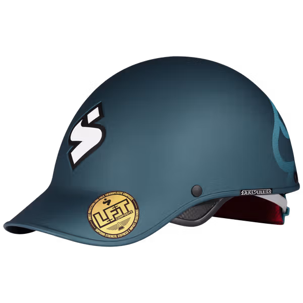 Strutter Helmet
