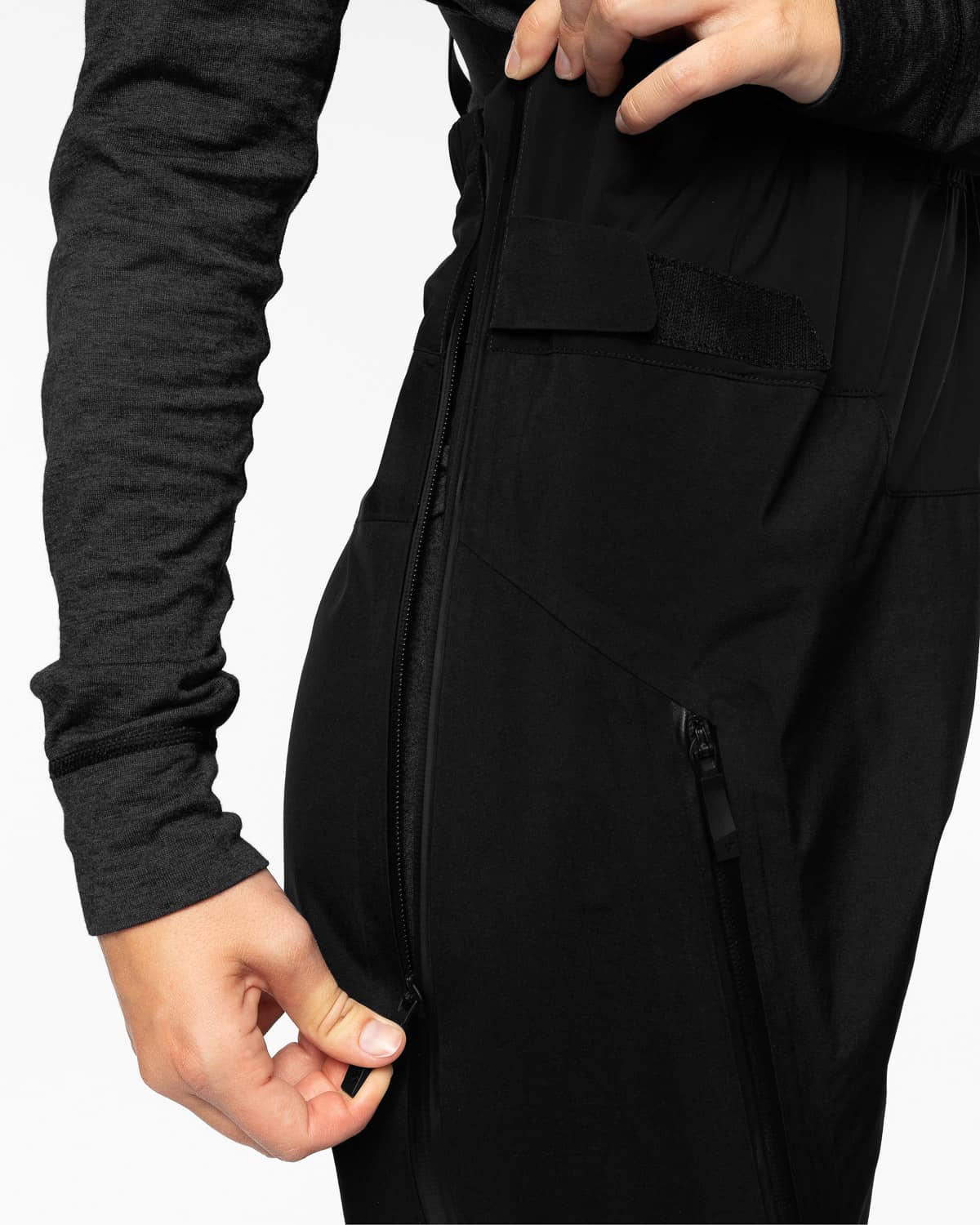 Crusader GORE-TEX Pro Pants Women's - Black