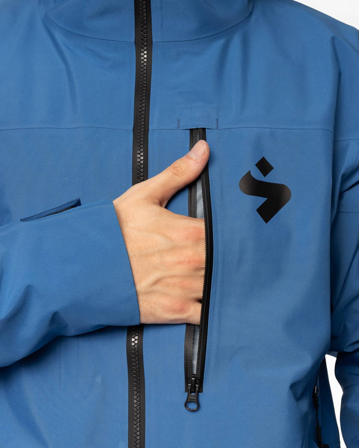 スノーボード Sweet Protection Crusader X GORE-TEX 6802_820521_88300_Model_4_0f5c