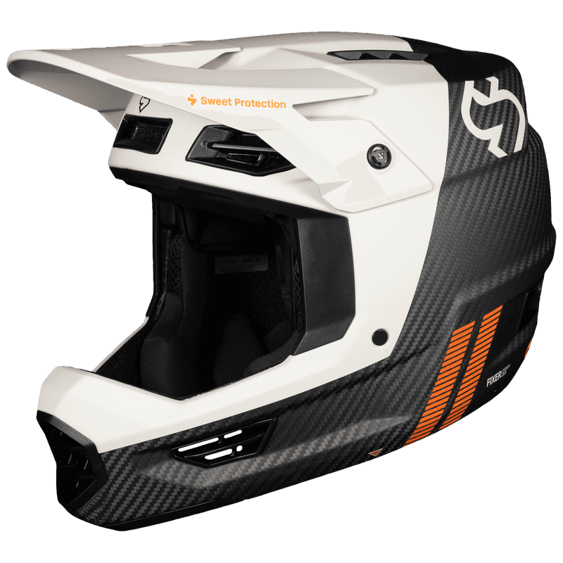 Three-quarter view of the Fixer Carbon 2Vi Mips full-face helmet, bronco white carbon, angled front showing visor, chin bar and vents
