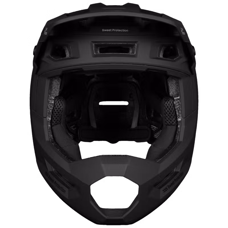 Front view of the Strayer 2Vi Mips full-face helmet, matte black — face opening, mouth vents and dual-density EPS impact shield